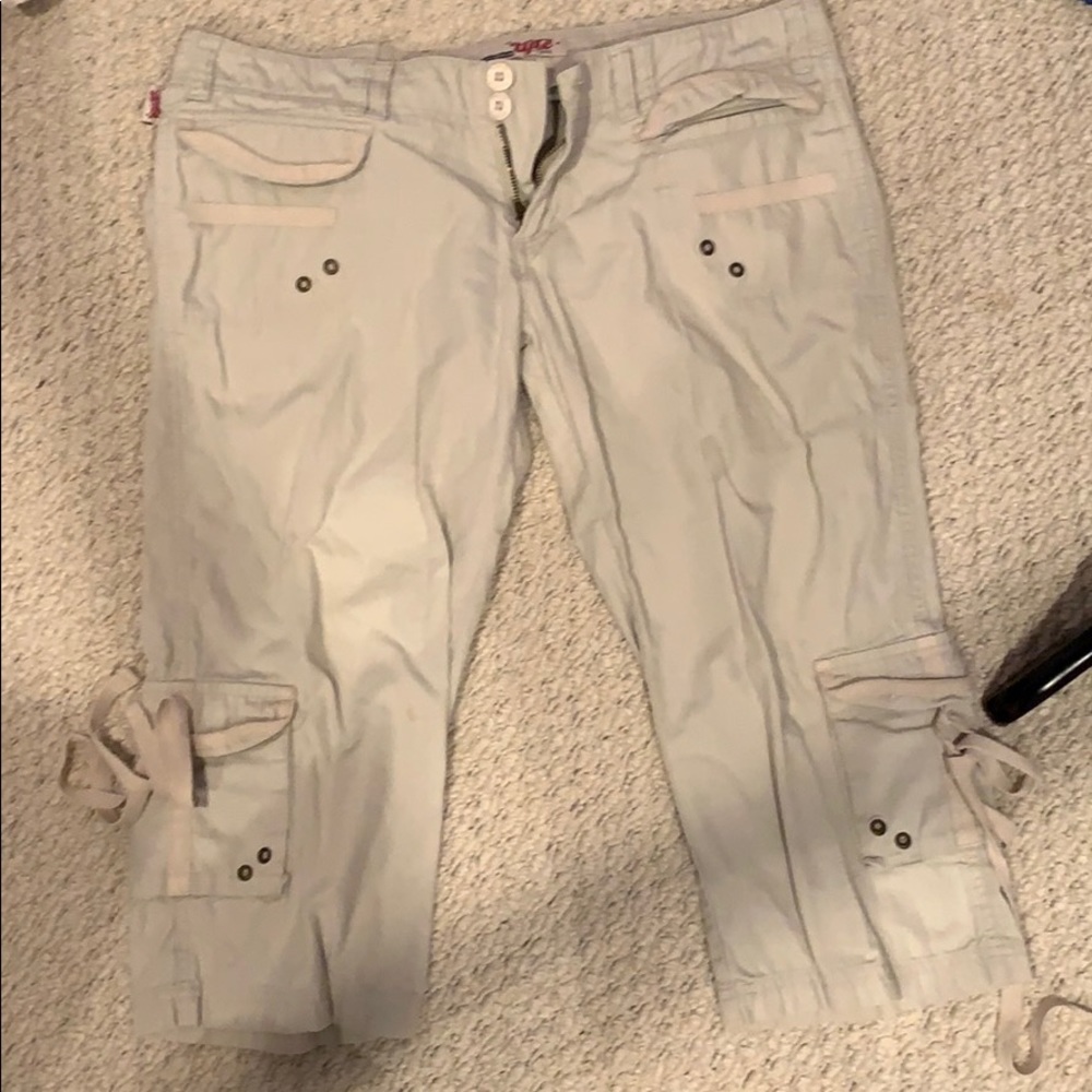 Tyte Jeans kahki cargo capris